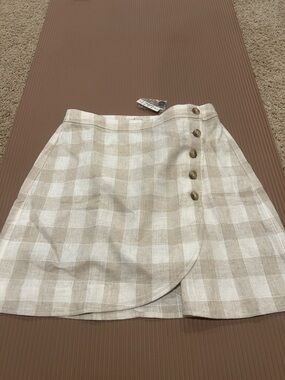 Madewell Beige and White Checked Wrap-Style Mini Skirt